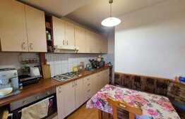 Casa cu 5 camere, 160 mp, zona Parneava