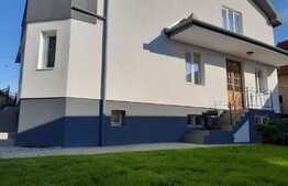 Casa individuala, 400 mp, teren 451 mp,  zona Micalaca