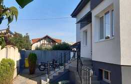 Casa individuala, 400 mp, teren 451 mp,  zona Micalaca