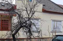 Casa individuala, 120 mp, teren 594 mp, zona Functionarilor