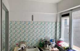 Apartament 3 camere, etaj intermediar, 56 mp, zona Centrala