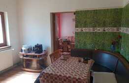 Casa 6 camere, 200 mp, destinatii multiple, Parneava