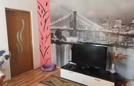 Casa 6 camere, 200 mp, destinatii multiple, Parneava