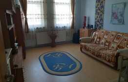 Casa 6 camere, 200 mp, destinatii multiple, Parneava