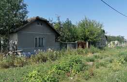 Casa de demolat, teren 2900 mp, Simand