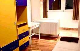 Garsoniera, 35 mp, balcon, zona Micalaca