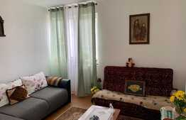 Apartament 3 camere balcon si garaj, 102 mp, zona Aradul Nou