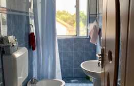 Apartament 3 camere balcon si garaj, 102 mp, zona Aradul Nou