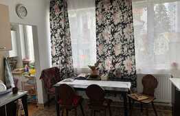 Apartament 3 camere balcon si garaj, 102 mp, zona Aradul Nou