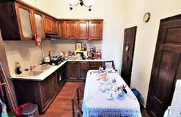 Apartament 3 camere, parter, curte comuna, 140 mp, Ultracentral