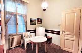 Apartament 2 camere, etaj intermediar, curte comuna, 92 mp, Ultracentral