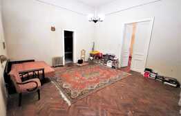 Apartament 2 camere, etaj intermediar, curte comuna, 92 mp, Ultracentral