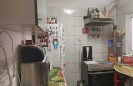 Apartament de 2 camere, 65 mp, decomandat, zona Aradul Nou