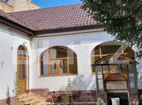 Casa de vânzare 4 camere Ultracentral - 94288CV | BLITZ Arad | Poza1