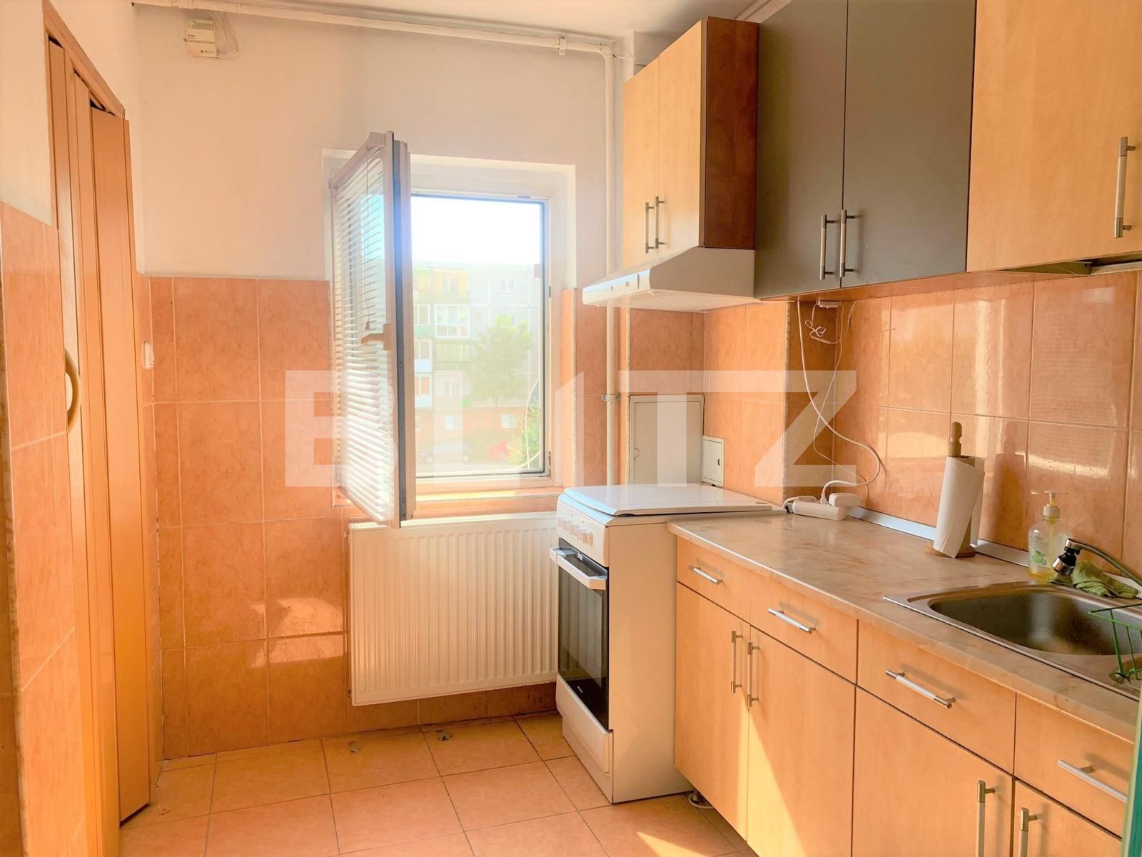 Apartament de închiriat 4 camere Confectii - 96130AI | BLITZ Arad | Poza5