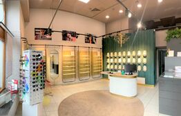 Spatiu comercial in inima orasului, 120 mp, vitrina, zona Ultracentrala