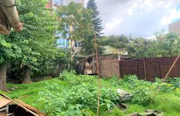 Casa renovabila, 2 camere, 57 mp, 300 mp teren, zona Vlaicu