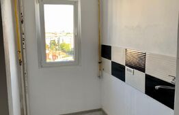 Apartament 2 camere, balcon, etaj intermediar, zona Fortuna 