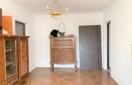 Apartament luminos, 2 camere, 56 mp construiti, etaj intermediar, zona Vlaicu Pizza 5 Colturi