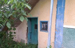 Oferta !!! Casa batraneasca cu 1000 m2 teren 