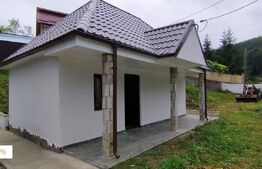 COMISION 0! Căsuță de 30 mp Utili, Priveliște de Vis lângă Slănic Moldova