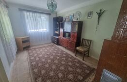 Casa 3 camere+ living, com. Padureni, Margineni