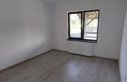 Casă aproape de Bacău 