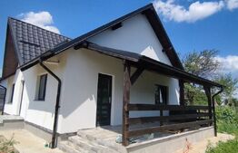 Casă aproape de Bacău 