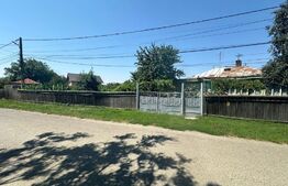 Teren 960 mp cu casa batraneasca in Lilieci -COMISION 0 % CUMPARATOR