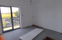 Casă spațioasă, 105 mp utili, teren 410 mp