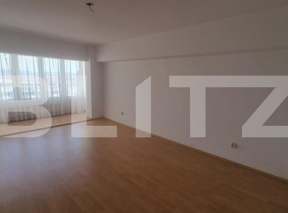 Apartament de vânzare 3 camere Ultracentral - 157363AV | BLITZ Bacău | Poza2