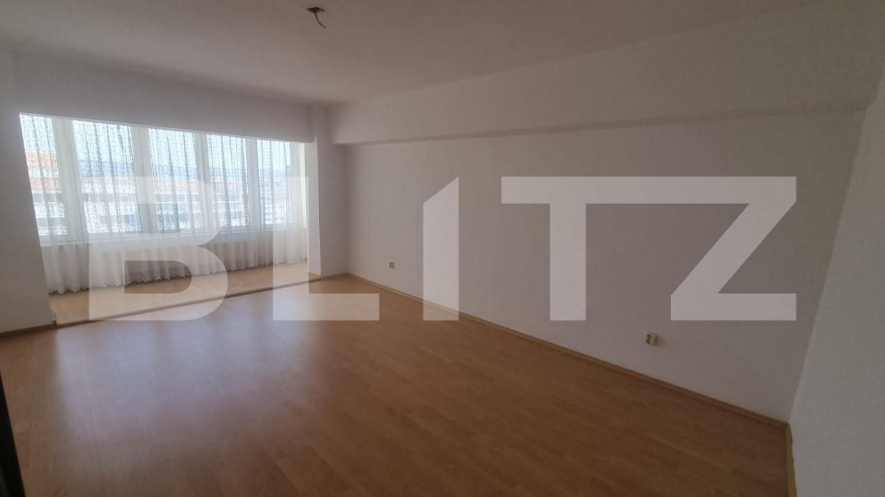 Apartament de vânzare 3 camere Ultracentral - 157363AV | BLITZ Bacău | Poza2