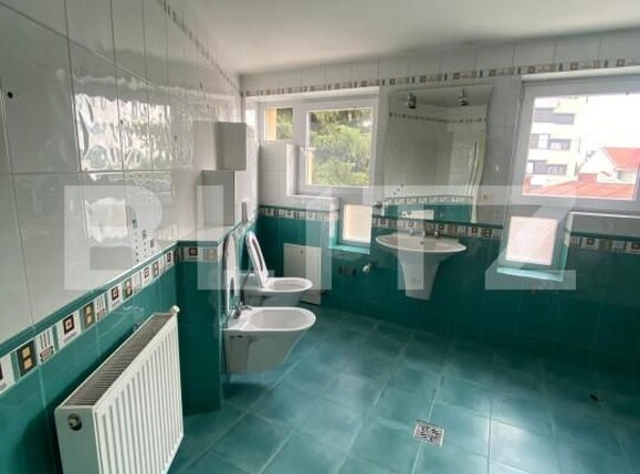 Casa de închiriat 5 camere Vest - 158209CI | BLITZ Bacău | Poza9