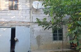 Casa de vanzare in Saucesti - centru