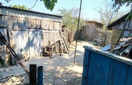 Casă Bătrânească + Teren Generos, Șerbănești