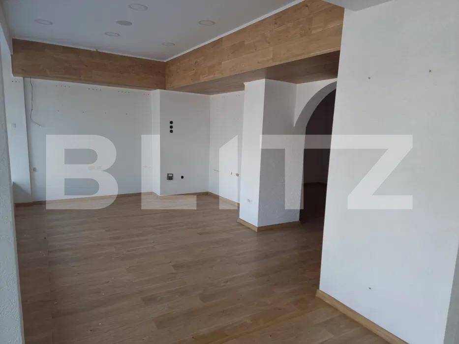 Spațiu comercial de închiriat Central - 159089SIC | BLITZ Bacău | Poza2