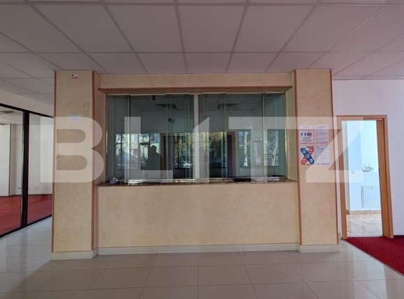 Spațiu comercial de închiriat Ultracentral - 162440SIC | BLITZ Bacău | Poza4