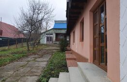 Casa de vanzare, 4 camere, 120 mp, in Scorteni, Bacau