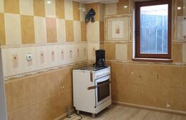 Casa de vanzare, 4 camere, 120 mp, in Scorteni, Bacau