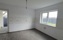 Casa de vamzare, 5 camere, 122 mp, zona Saucesti-Bacau