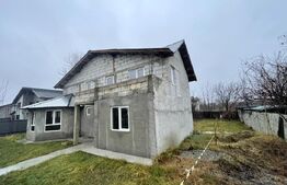 Casă individuală cu 4 camere, 190 mp, curte 500 mp, zona Șerbănești