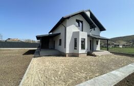 Casă cu 4 camere, 157 mp, zona Traian, calitate și grijă în fiecare detaliu