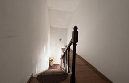 Casă spațioasă cu 5 camere, 200 mp, zona Mărgineni