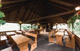 O bijuterie maramureșeană gata să-și întâmpine noii proprietari in Viseul de Jos