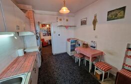 Apartament de vanzare 3 camere, 85 mp, zana-Albina