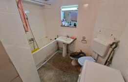 Apartament de vanzare 3 camere, 85 mp, zana-Albina