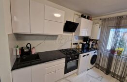 Apartament de 2 camere, 53 mp, semidecomandat, zona Garii