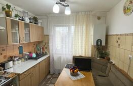 Apartament de 2 camere, 55 mp, et. 4, zona Policlinica Sf. Maria