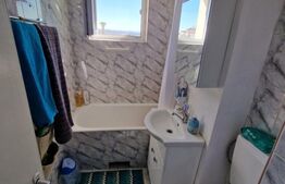 Vanzare apartament cu 2 camere, 48 mp, zona Garii, semidecomandat, 