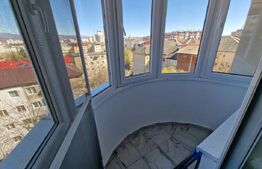 Vanzare apartament cu 2 camere, 48 mp, zona Garii, semidecomandat, 